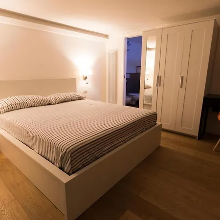 Casa Fabrizio Ai Gradoni Di Chiaia Apartment *